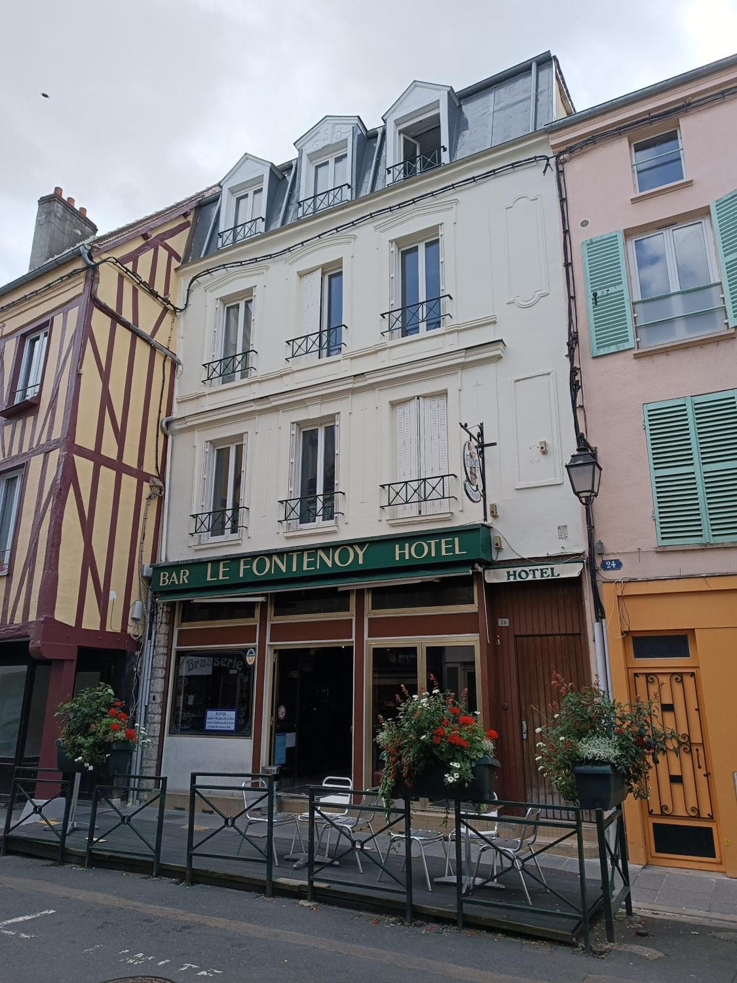 Hotel Le Fontenoy Provins Zewnętrze zdjęcie